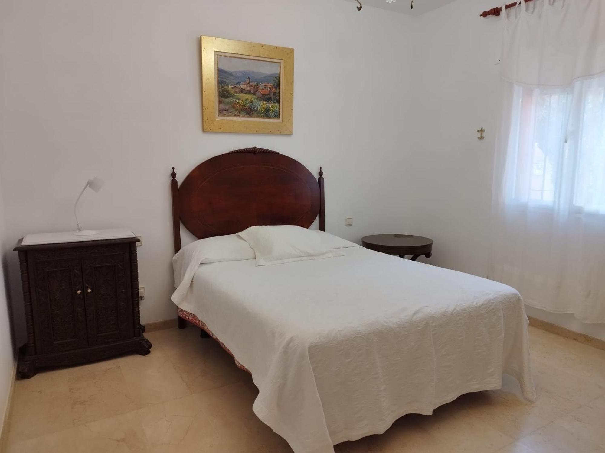Chalet Con Piscina A 50 M De La Playa . *